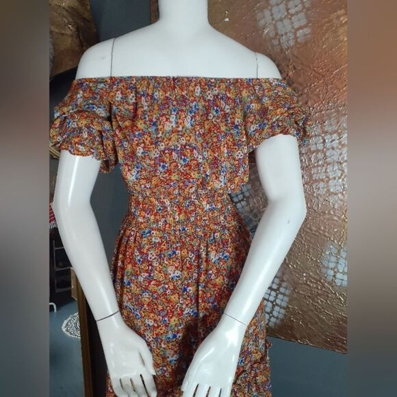 Floral Bohemian Ruffled Maxi Dress - Picture 4 of 16